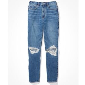 American Eagle Highest Rise Mom Jean 8 short